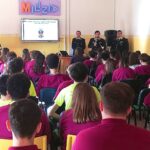Cultura della Legalità: I Carabinieri incontrano gli studenti della scuola media del Primo Comprensivo De Amicis Milizia della città IMG 20240125 WA0005