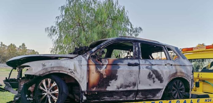 Incendio auto sindaco Ferretti Oria